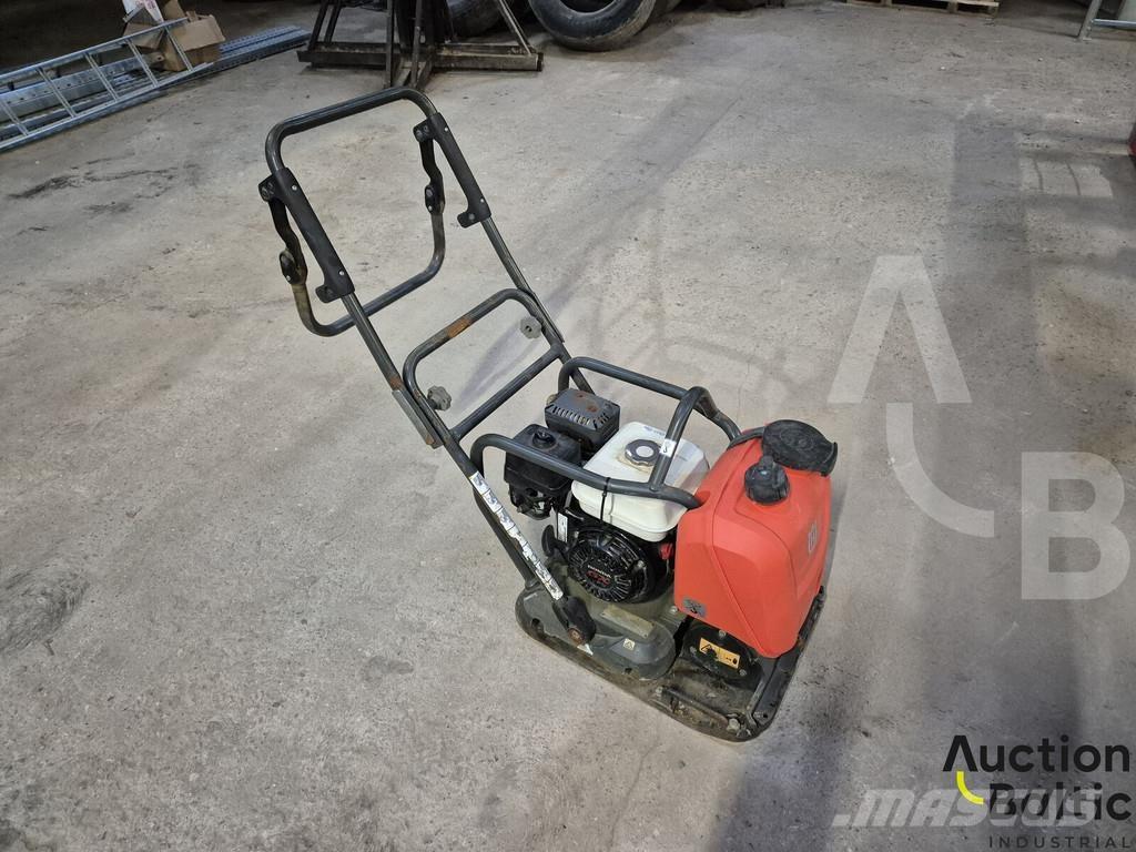 Husqvarna LF80 Vibratori