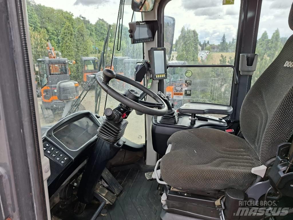 Doosan DL 420-5 Iekrāvēji uz riteņiem