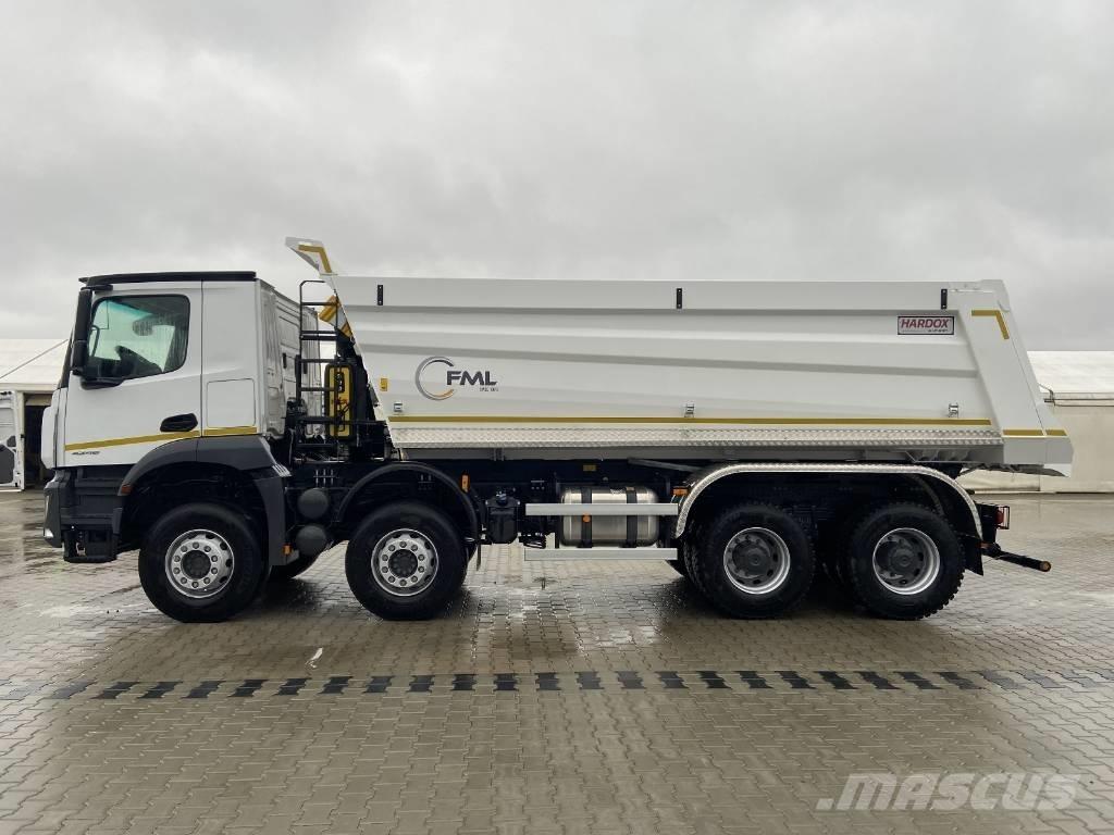 Mercedes-Benz 4143 Pašizgāzējs