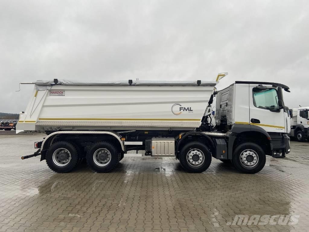 Mercedes-Benz 4143 Pašizgāzējs
