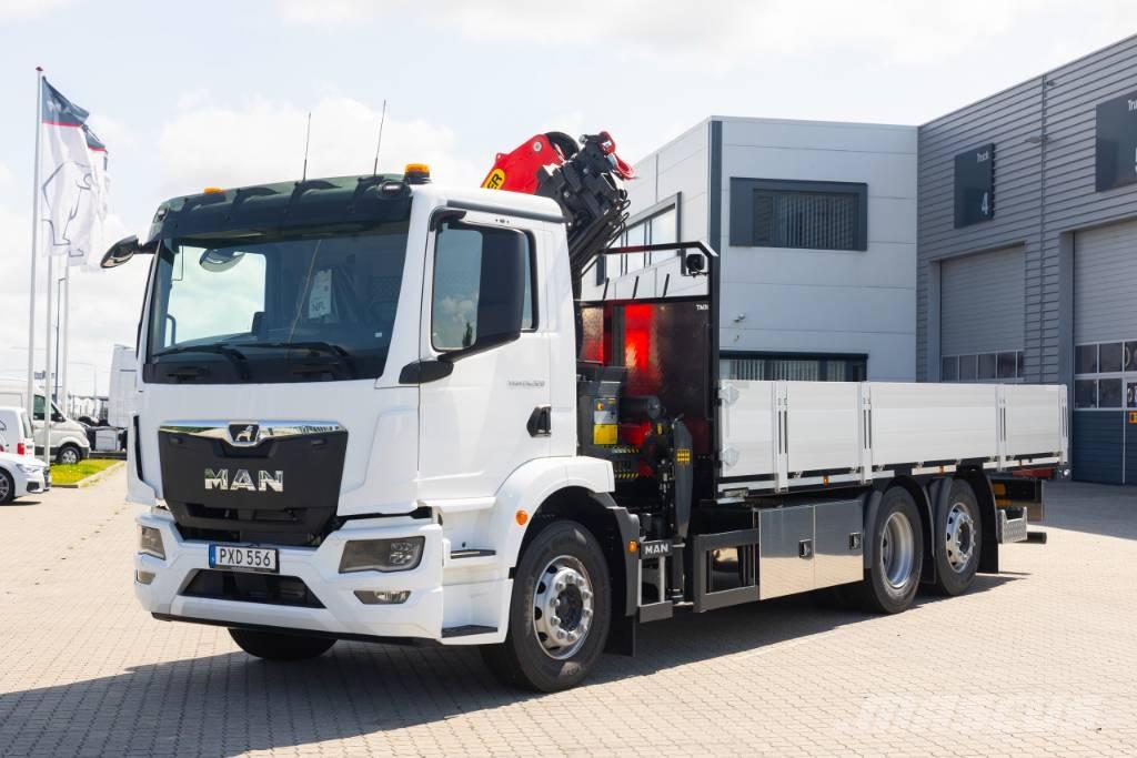 MAN TGM 26.320 6x2-4 Smagās mašīnas ar celtni