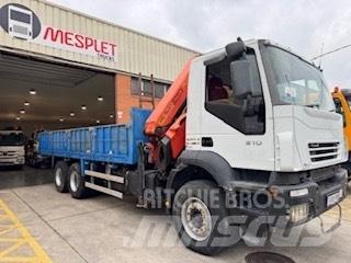 Iveco Trakker 310 Smagās mašīnas ar celtni