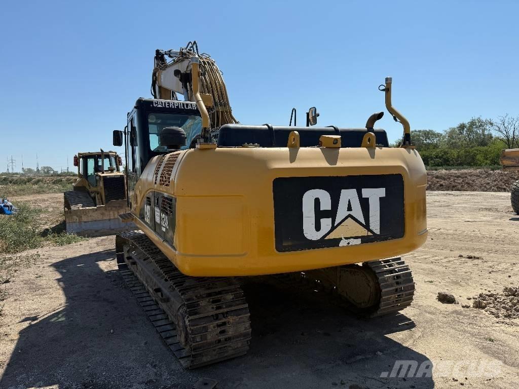 CAT 324 D Kāpurķēžu ekskavatori