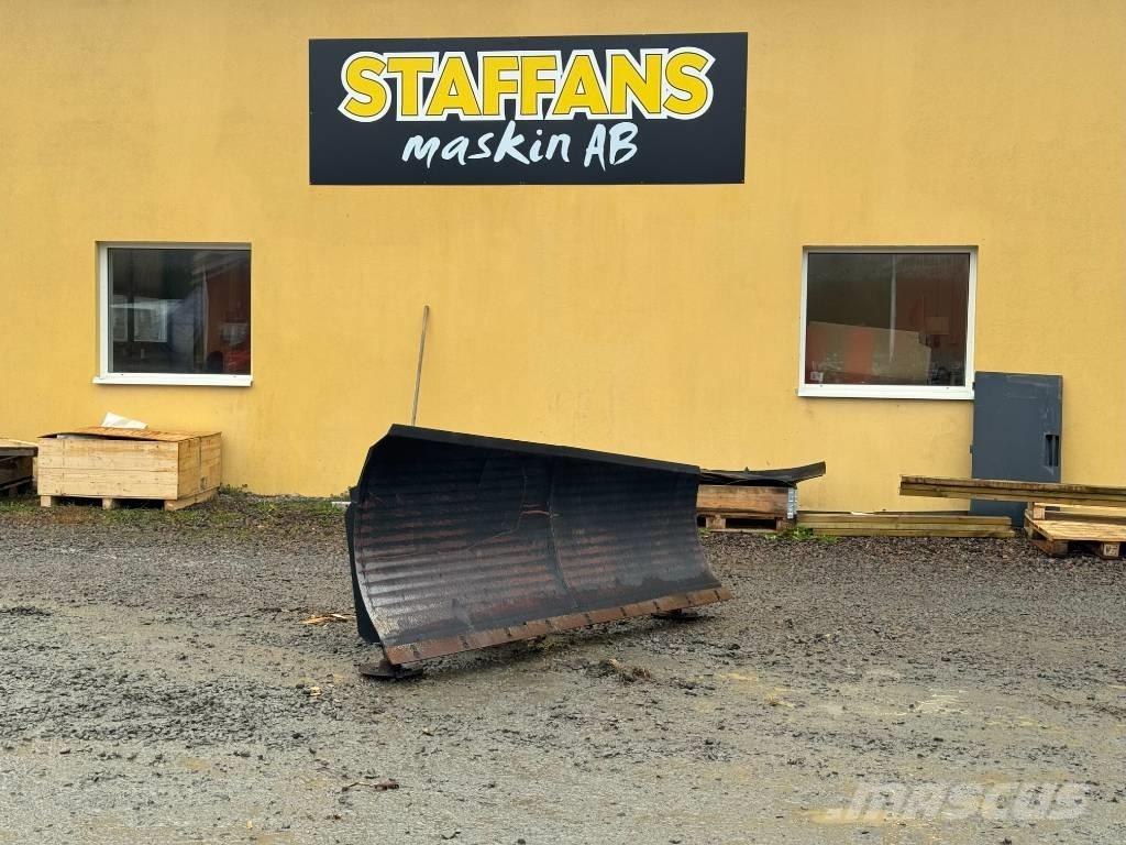 XYZ Diagonalblad Grāvju arkli