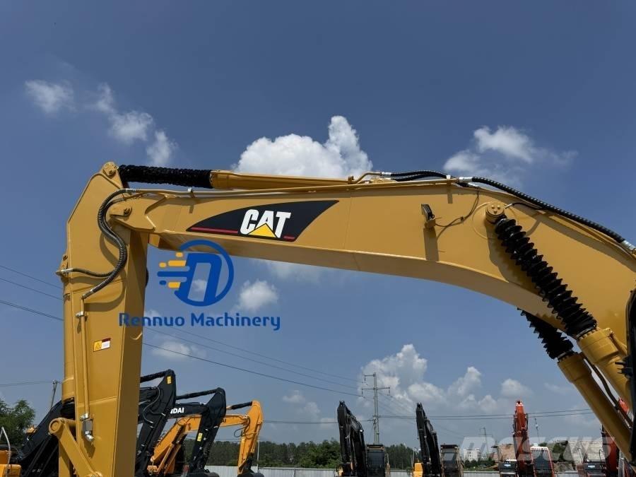 CAT 320C Kāpurķēžu ekskavatori