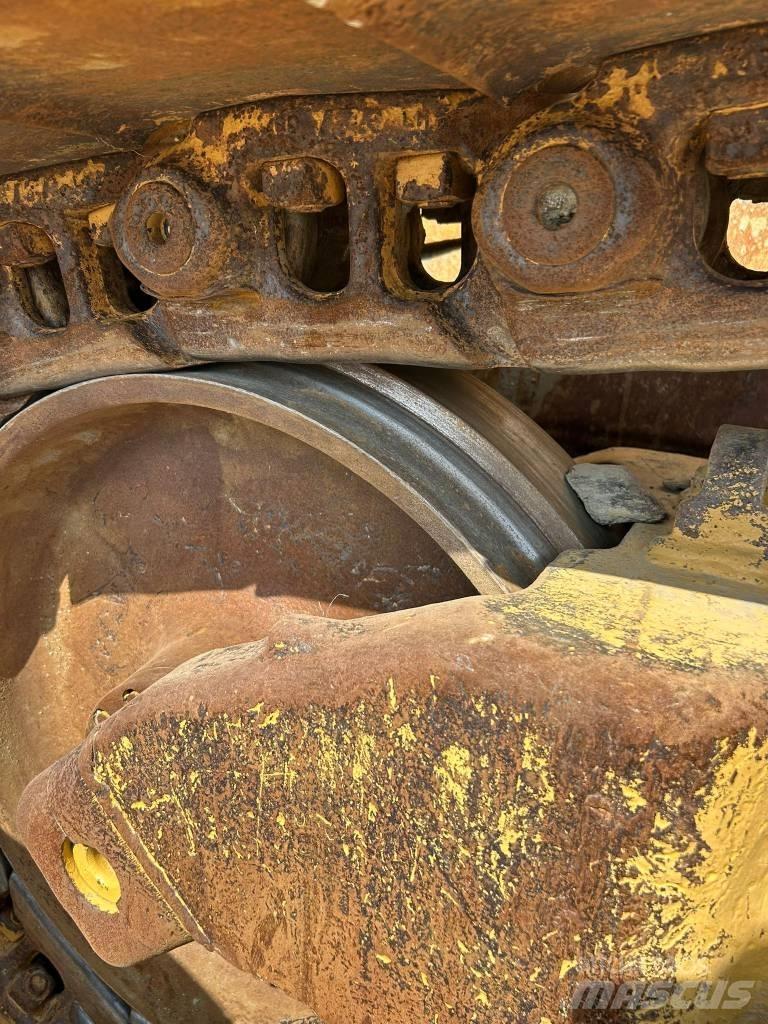 CAT D 7 R (Leica GPS) Kāpurķēžu buldozeri