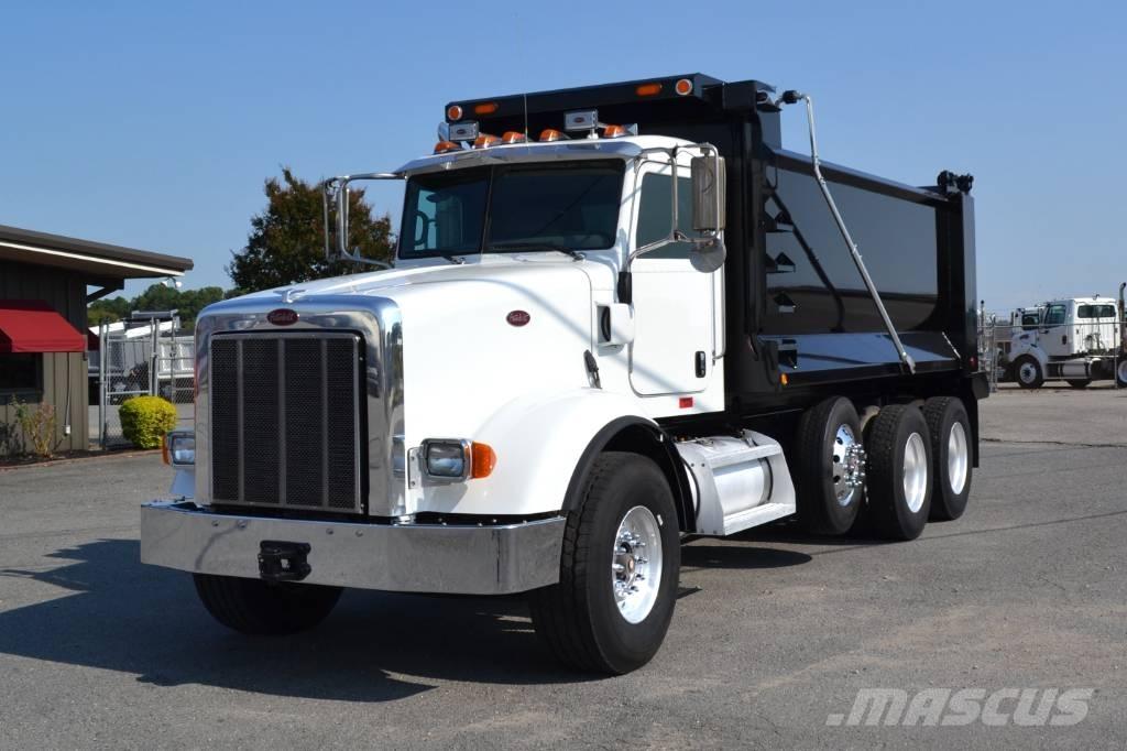 Peterbilt 367 Pašizgāzējs
