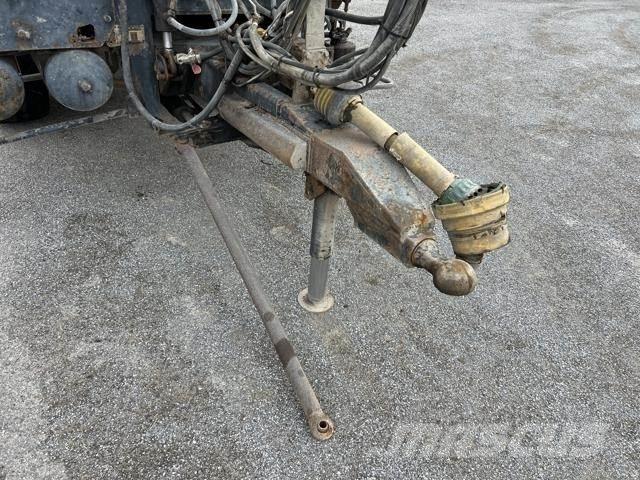 Peecon car-260 L Treileri-pašizgāzēji