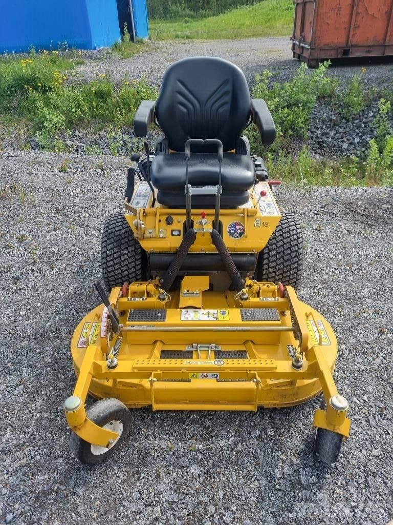 Walker B18 Mauriņa traktors