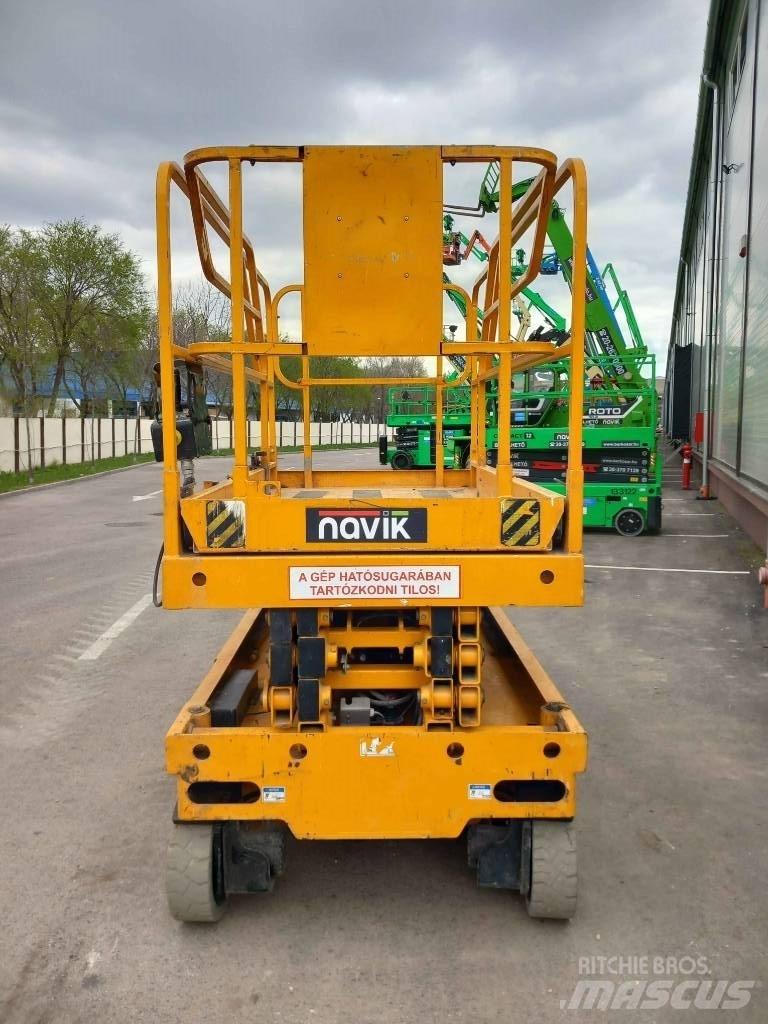 Haulotte Compact 10 Šķerveida pacēlāji