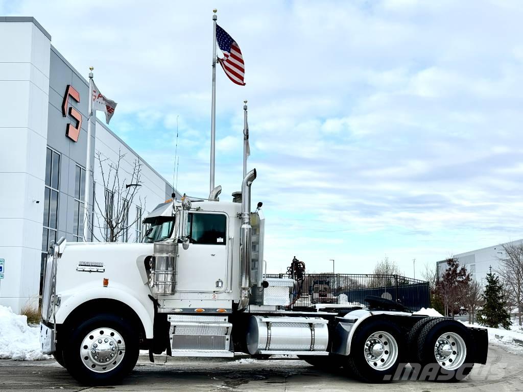 Kenworth W 900 Vilcēji