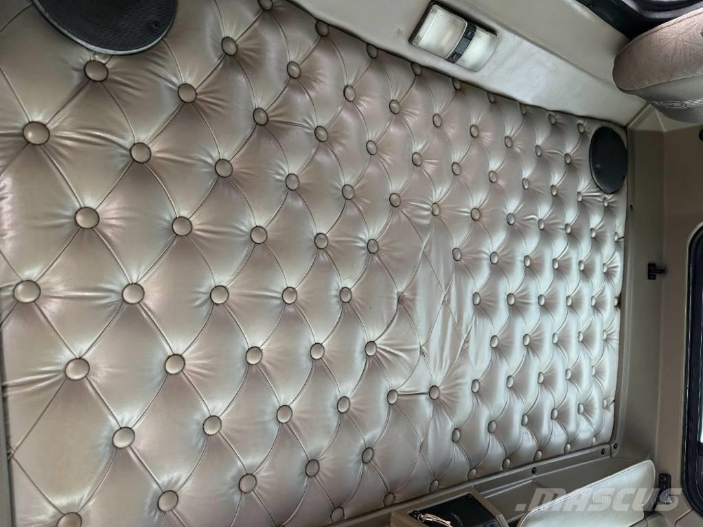 Kenworth W 900 Vilcēji