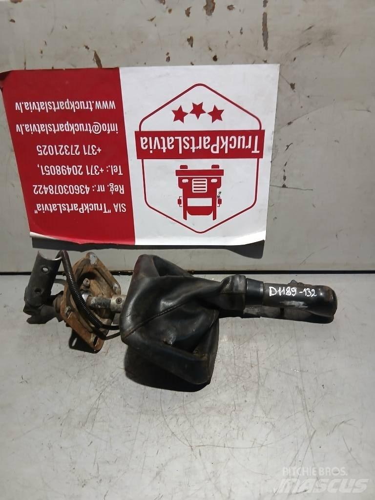 DAF XF 95      1919475 Kabīnes un interjers