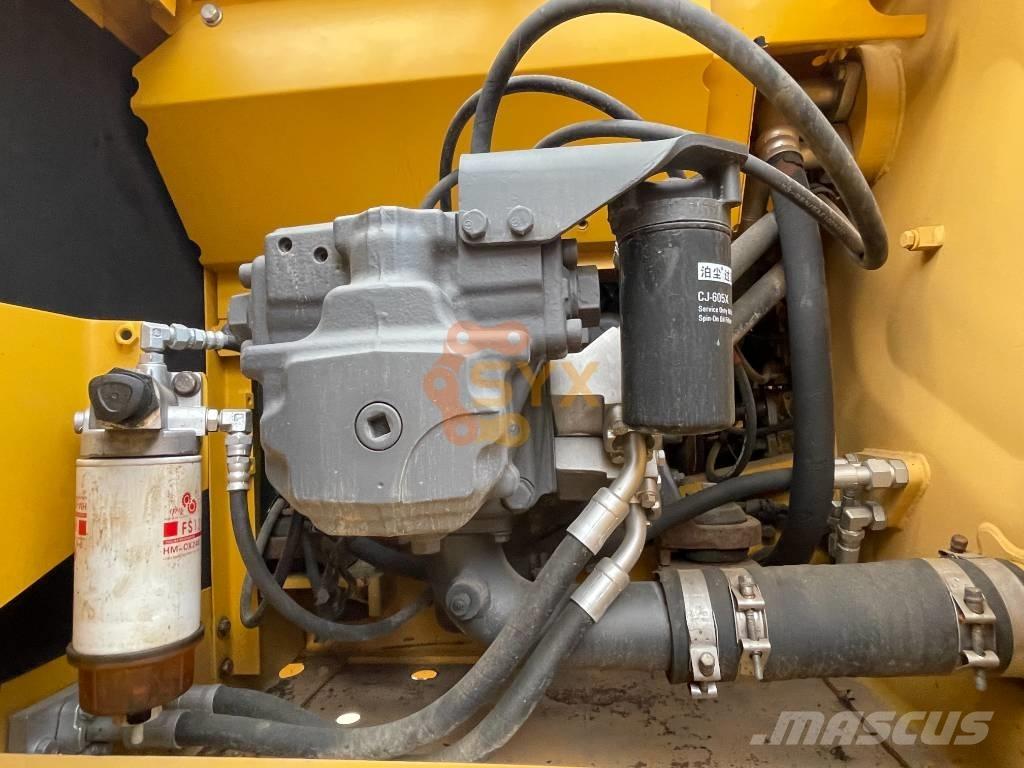 Komatsu PC 240 Kāpurķēžu ekskavatori