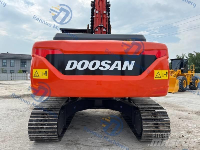 Doosan DX 225 LC-9C Kāpurķēžu ekskavatori