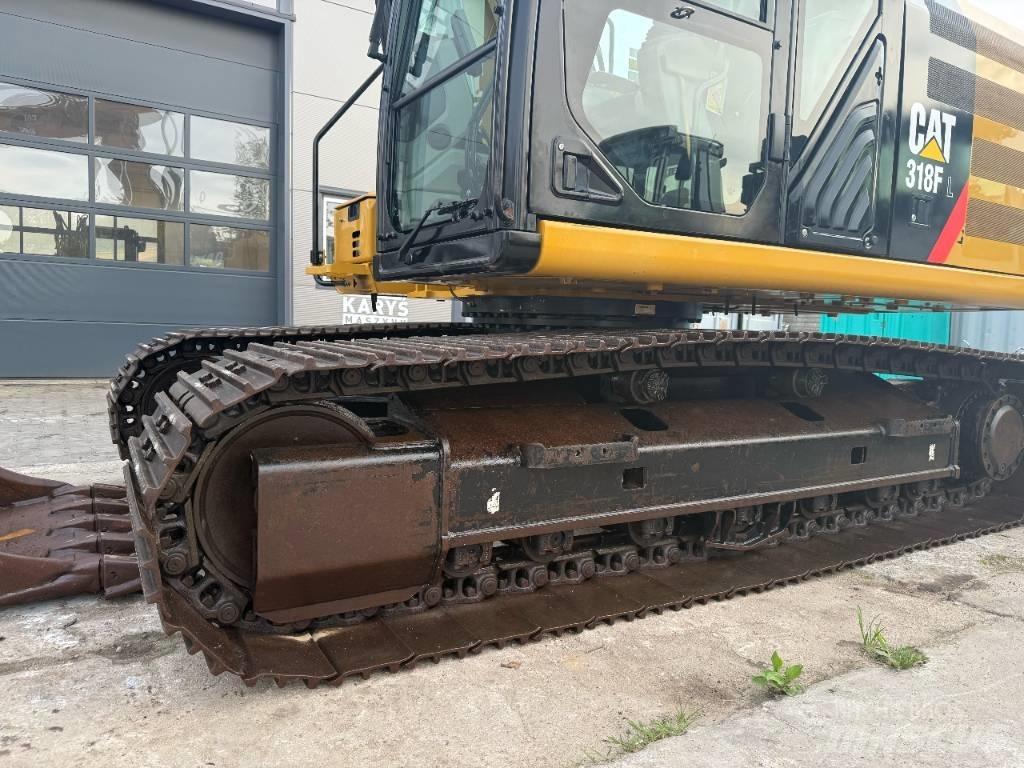 CAT 318 Kāpurķēžu ekskavatori