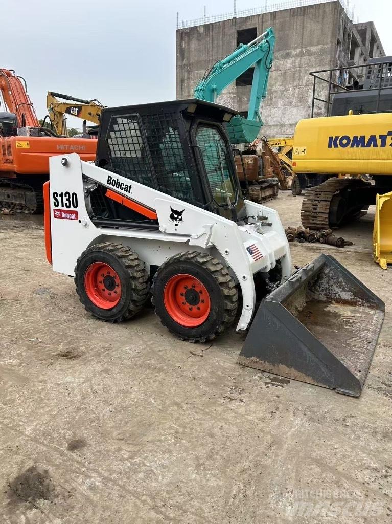 Bobcat S 130 Lietoti riteņu kompaktiekrāvēji