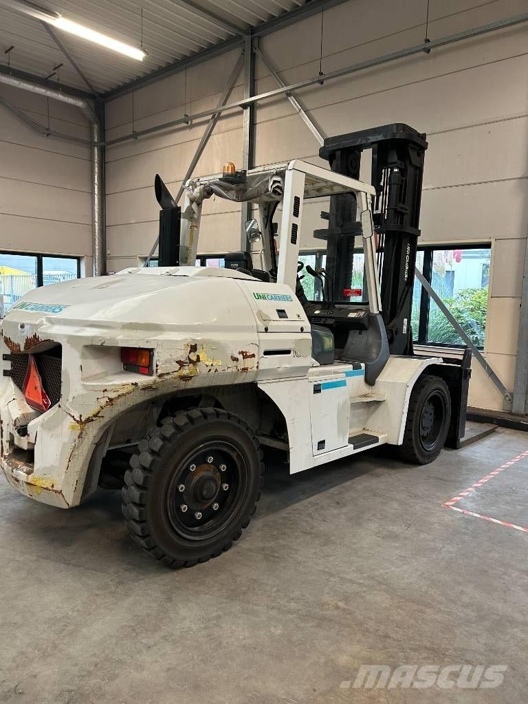 UniCarriers FD100-3 Tehnika ar dīzeļa dzinēju