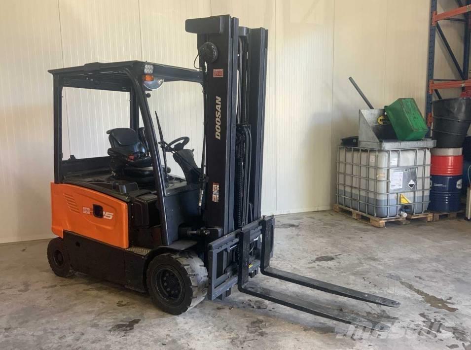 Doosan B 25 X-7 Elektriskie iekrāvēji
