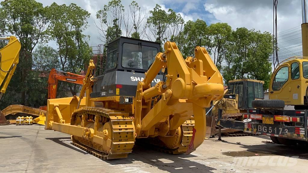 Shantui SD 32 D Kāpurķēžu buldozeri