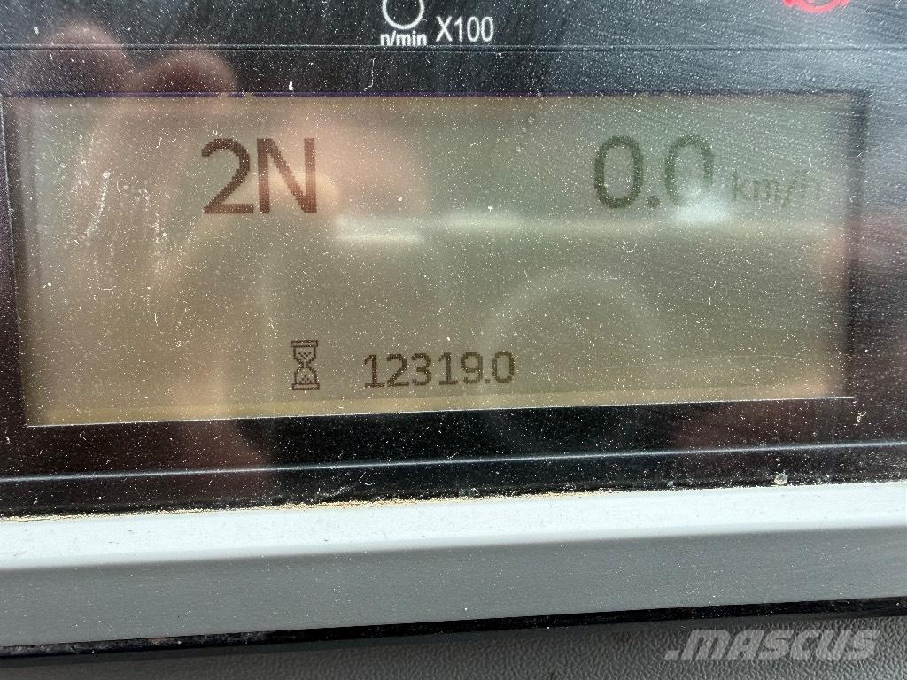 CAT 980 M Iekrāvēji uz riteņiem