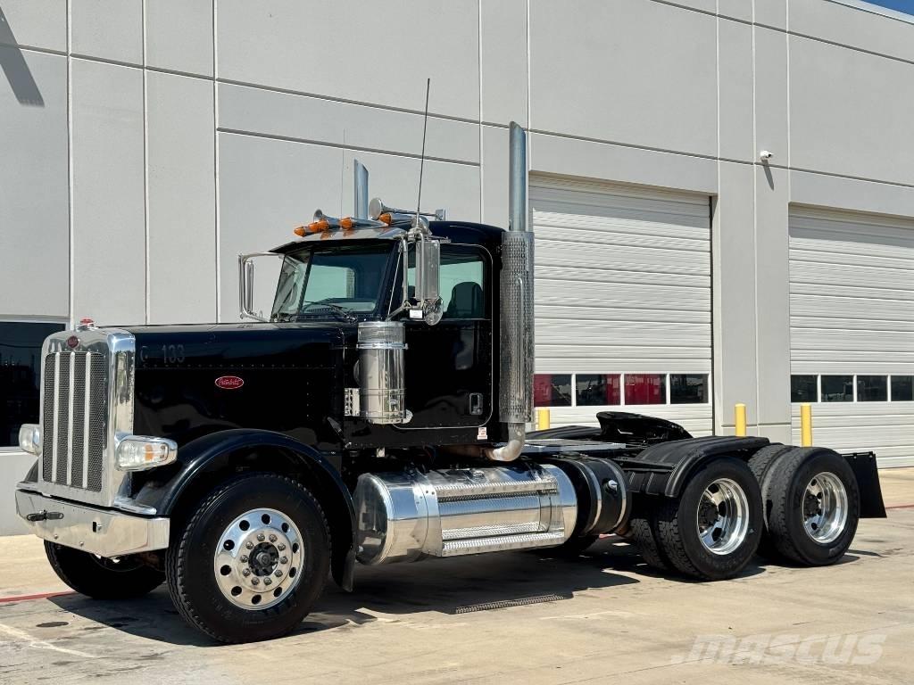 Peterbilt 388 Vilcēji