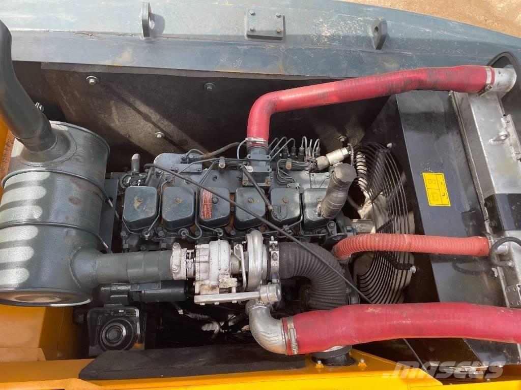 Hyundai 220LC-9S Kāpurķēžu ekskavatori