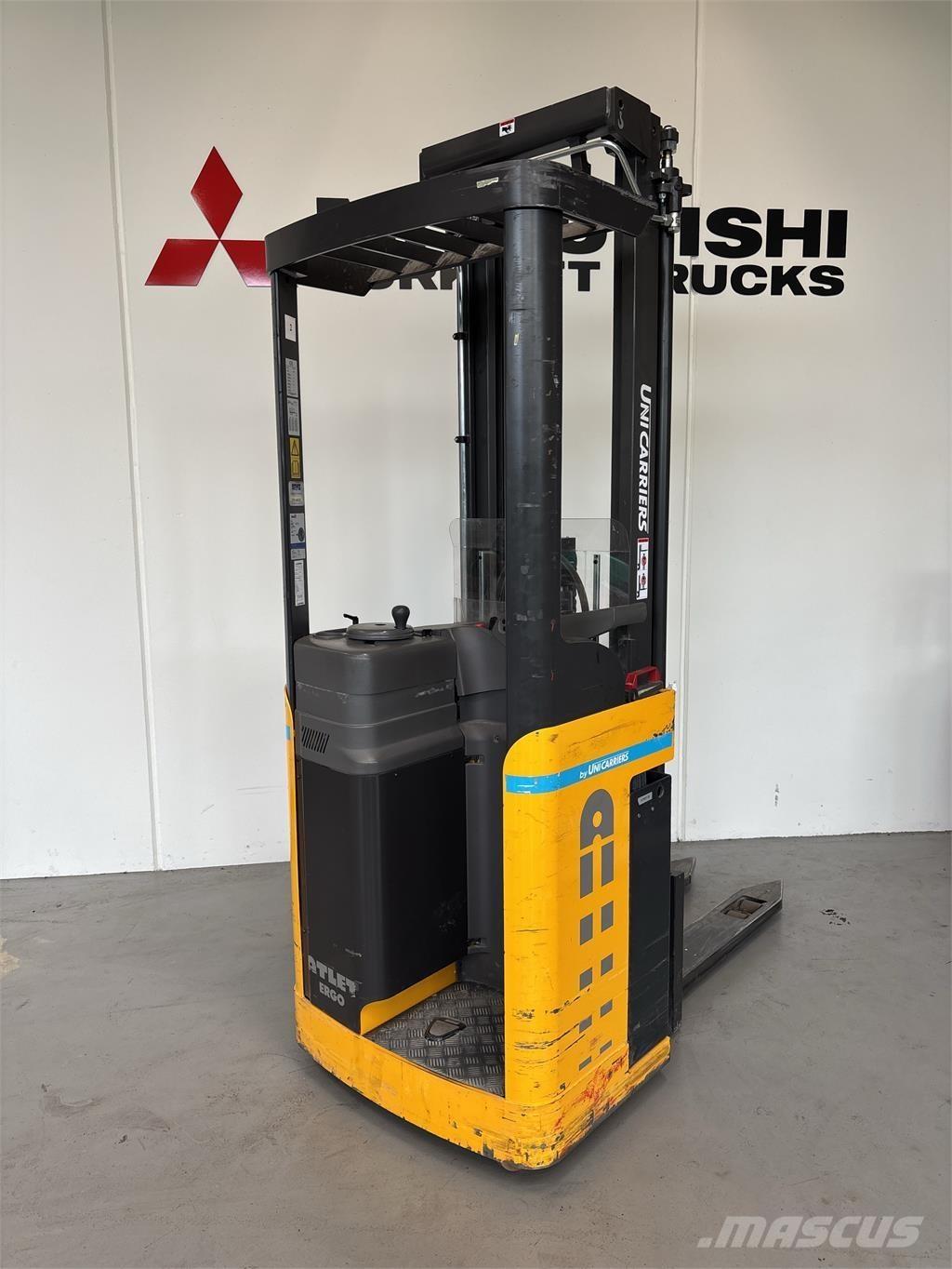 Atlet A160 Pašgājēji krautnētāji