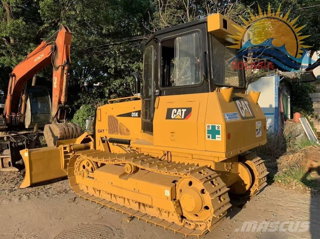 CAT D 5 K Kāpurķēžu buldozeri