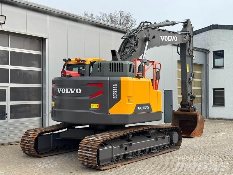 Volvo ECR 235 EL Kāpurķēžu ekskavatori