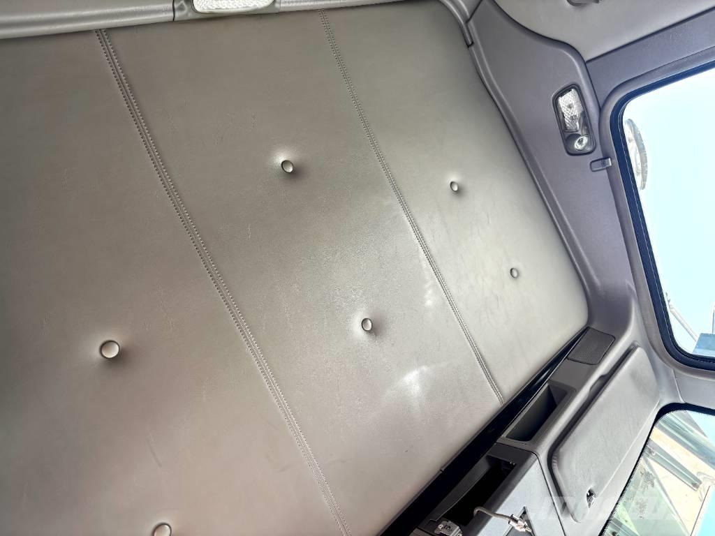 Kenworth T 800 Vilcēji