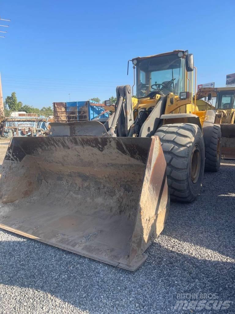 Volvo L 120 E Iekrāvēji uz riteņiem