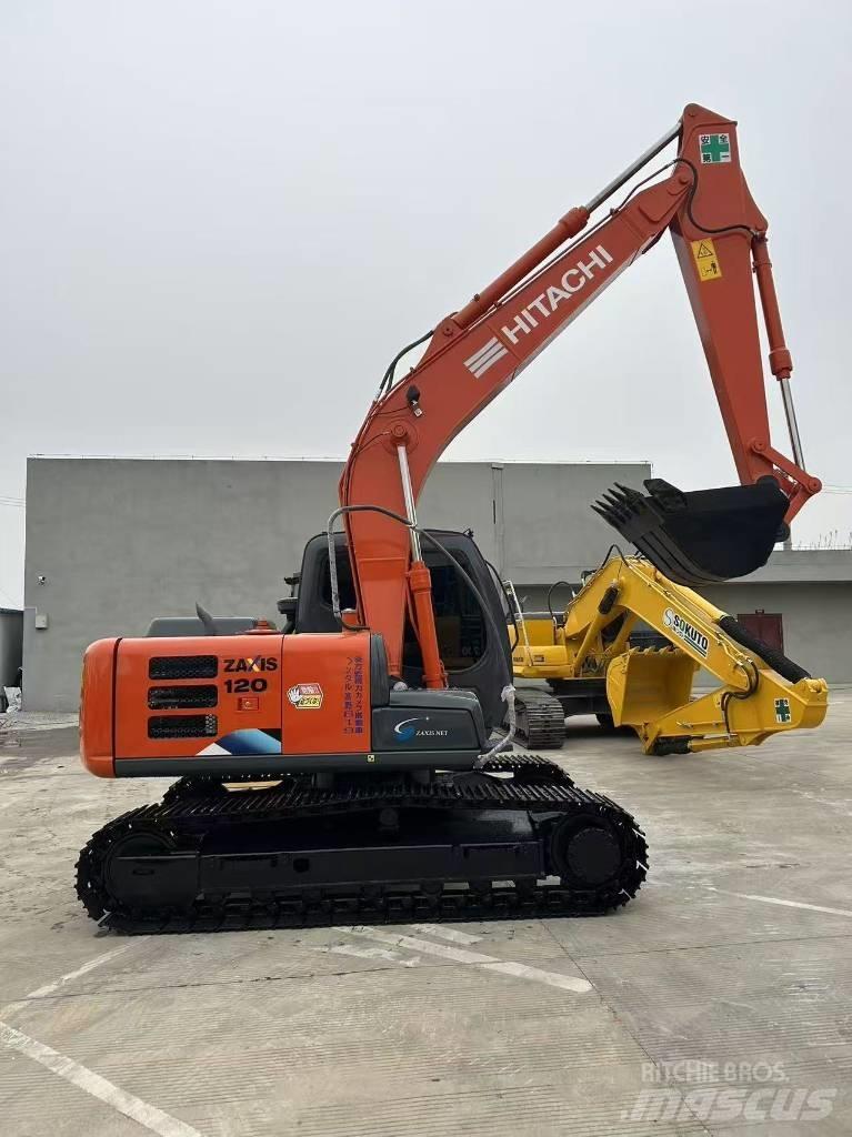 Hitachi ZX 120 Kāpurķēžu ekskavatori