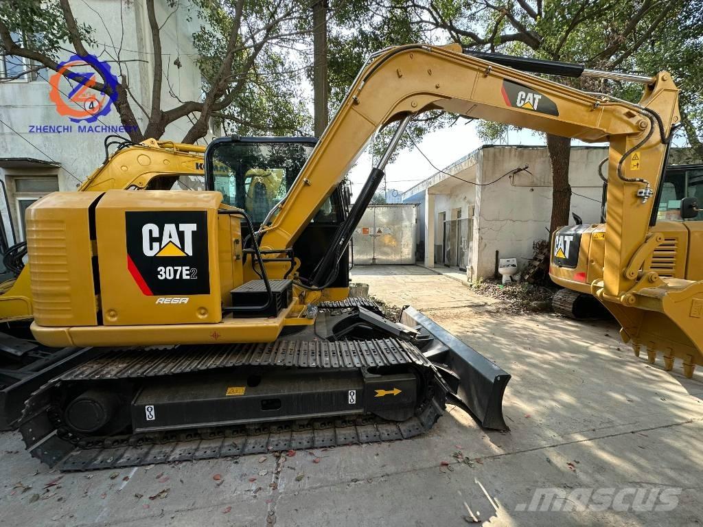 CAT 307 E2 Vidēja lieluma ekskavatori 7 t - 12 t