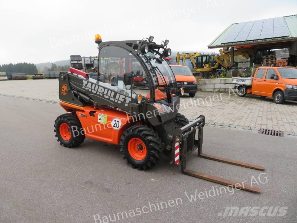 Ausa T 144 HX 4 Teleskopiskie manipulatori
