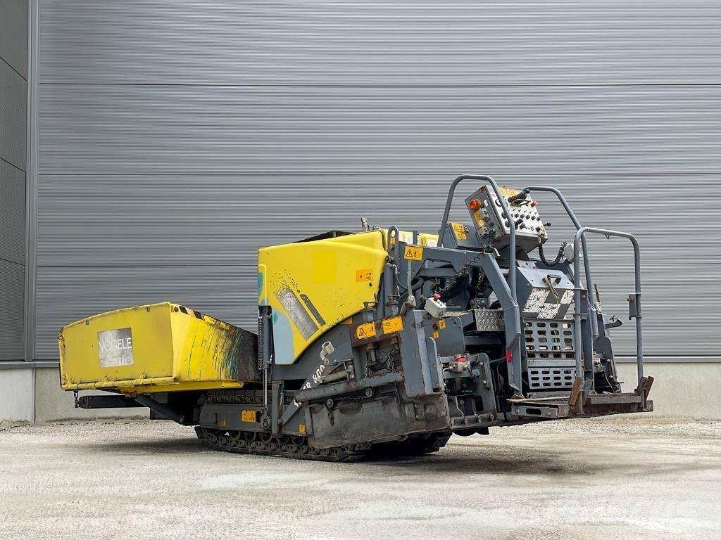 Vögele SUPER 800 Asfalta klājēji