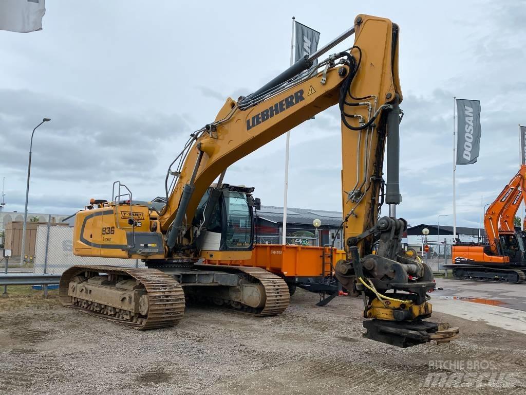 Liebherr R 936 LC Kāpurķēžu ekskavatori