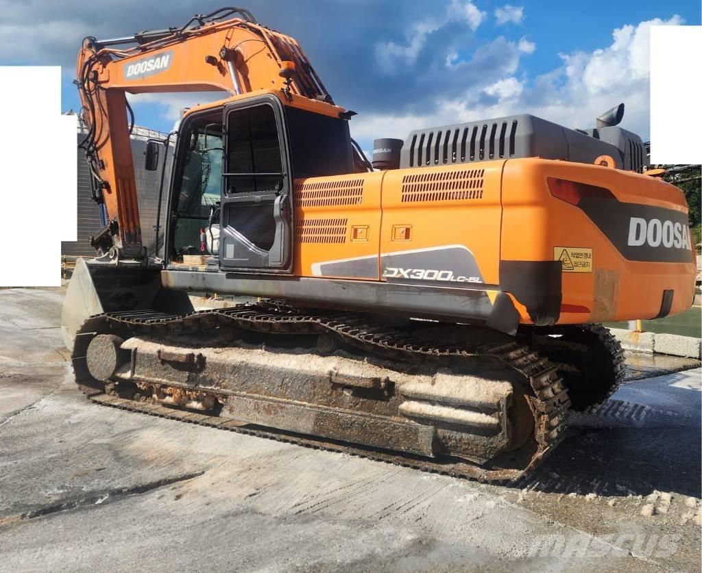 Doosan DX300LC-5L Kāpurķēžu ekskavatori