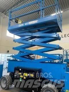 Genie GS4069DC Šķerveida pacēlāji