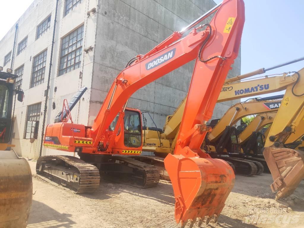 Doosan DH220LC-7 Kāpurķēžu ekskavatori