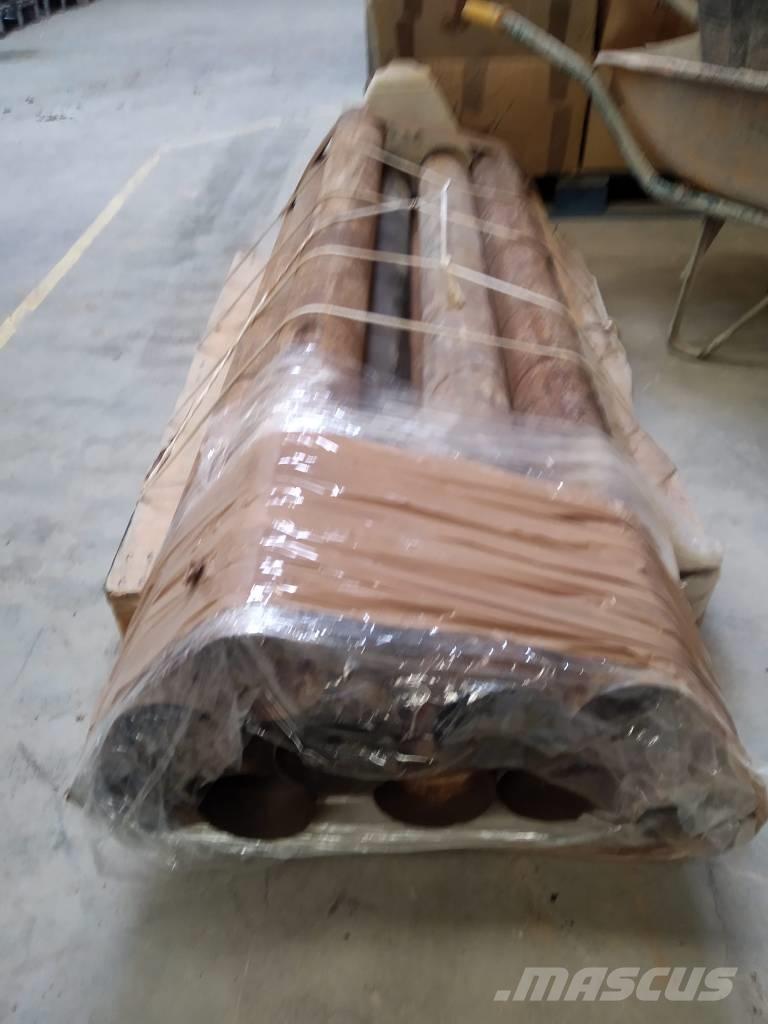 Renault 210 Mobilās urbšanas platformu automašīnas