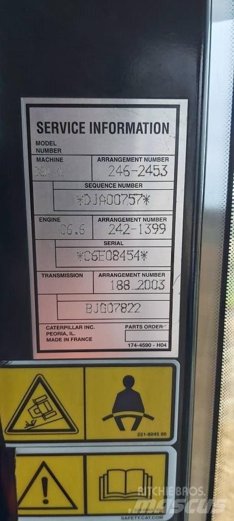 CAT D6N XL Kāpurķēžu buldozeri