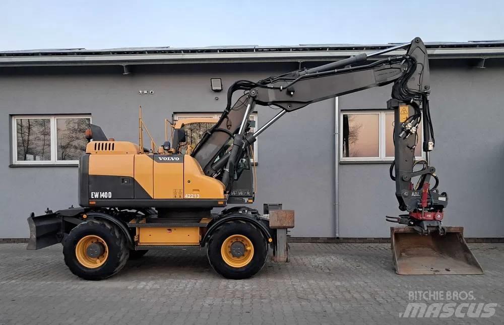 Volvo EW 140 D Ekskavatori uz riteņiem