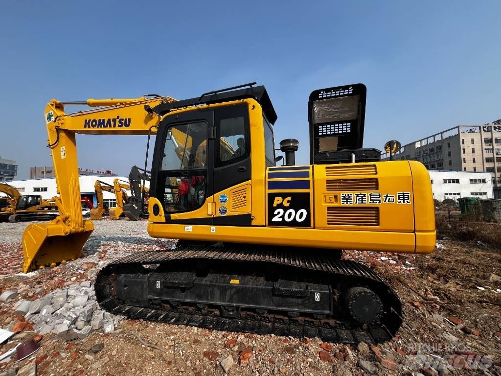 Komatsu PC 200-8N1 Vidēja lieluma ekskavatori 7 t - 12 t