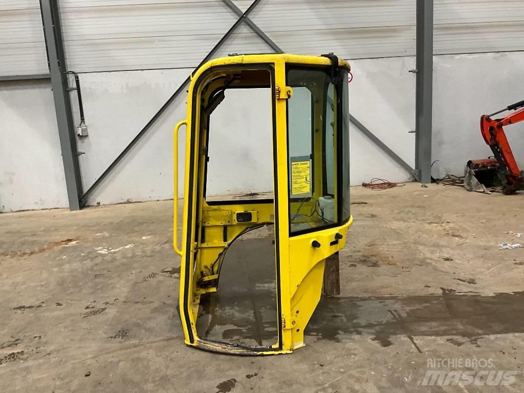 Yanmar Vio 20 / vio 25 Kabīnes un interjers