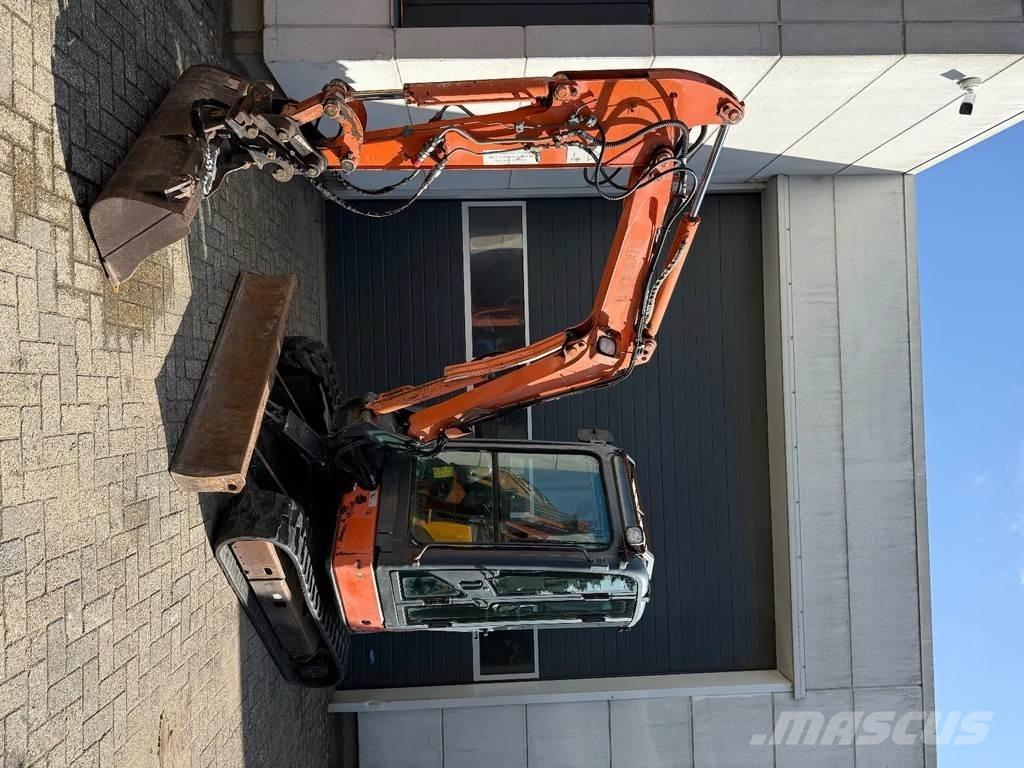 Hitachi ZX30U Mini ekskavatori < 7 t