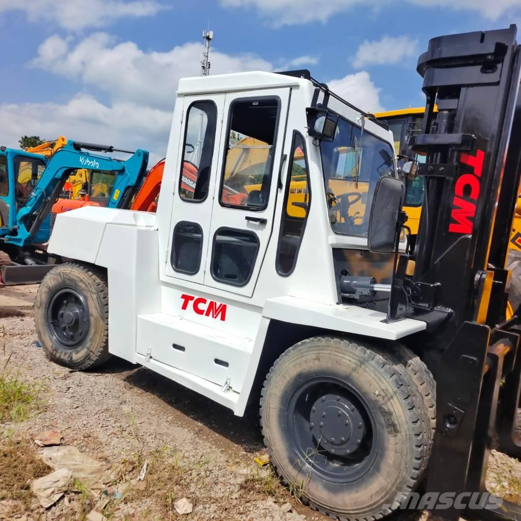 TCM FD 100 Tehnika ar dīzeļa dzinēju