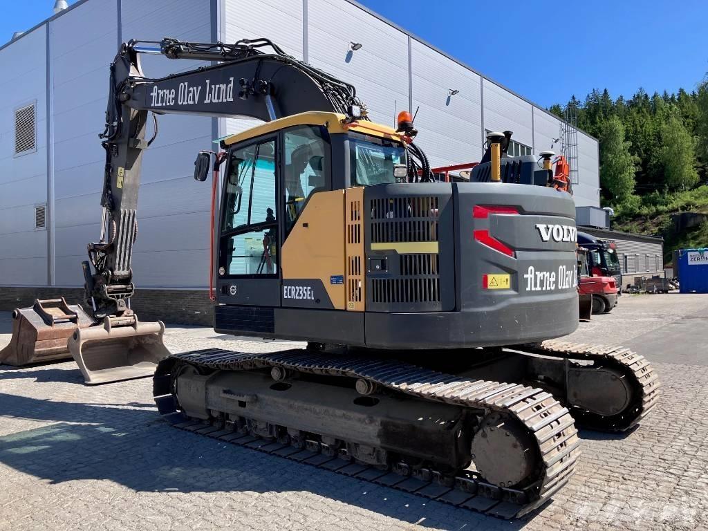 Volvo ECR235EL Kāpurķēžu ekskavatori