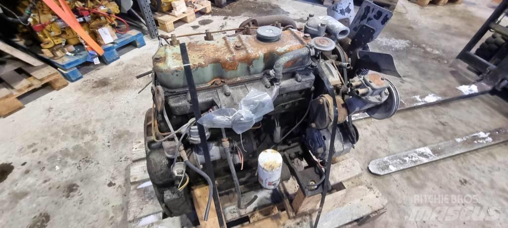 Perkins 4.203 motor Dzinēji