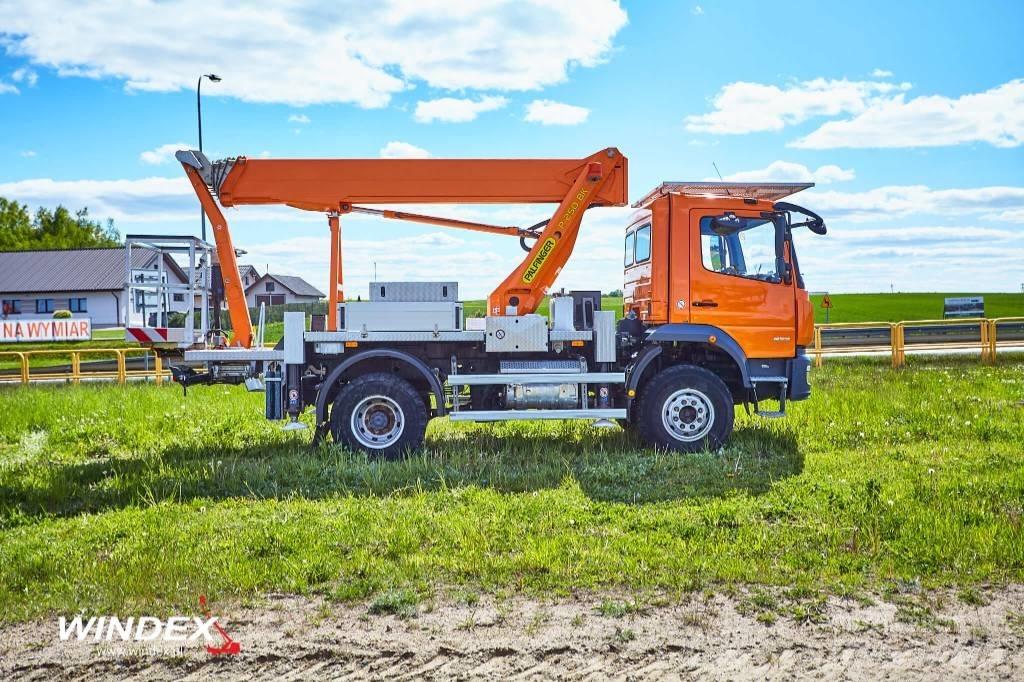 Palfinger P 250 BK Pacēlāji uz automašīnas bāzes